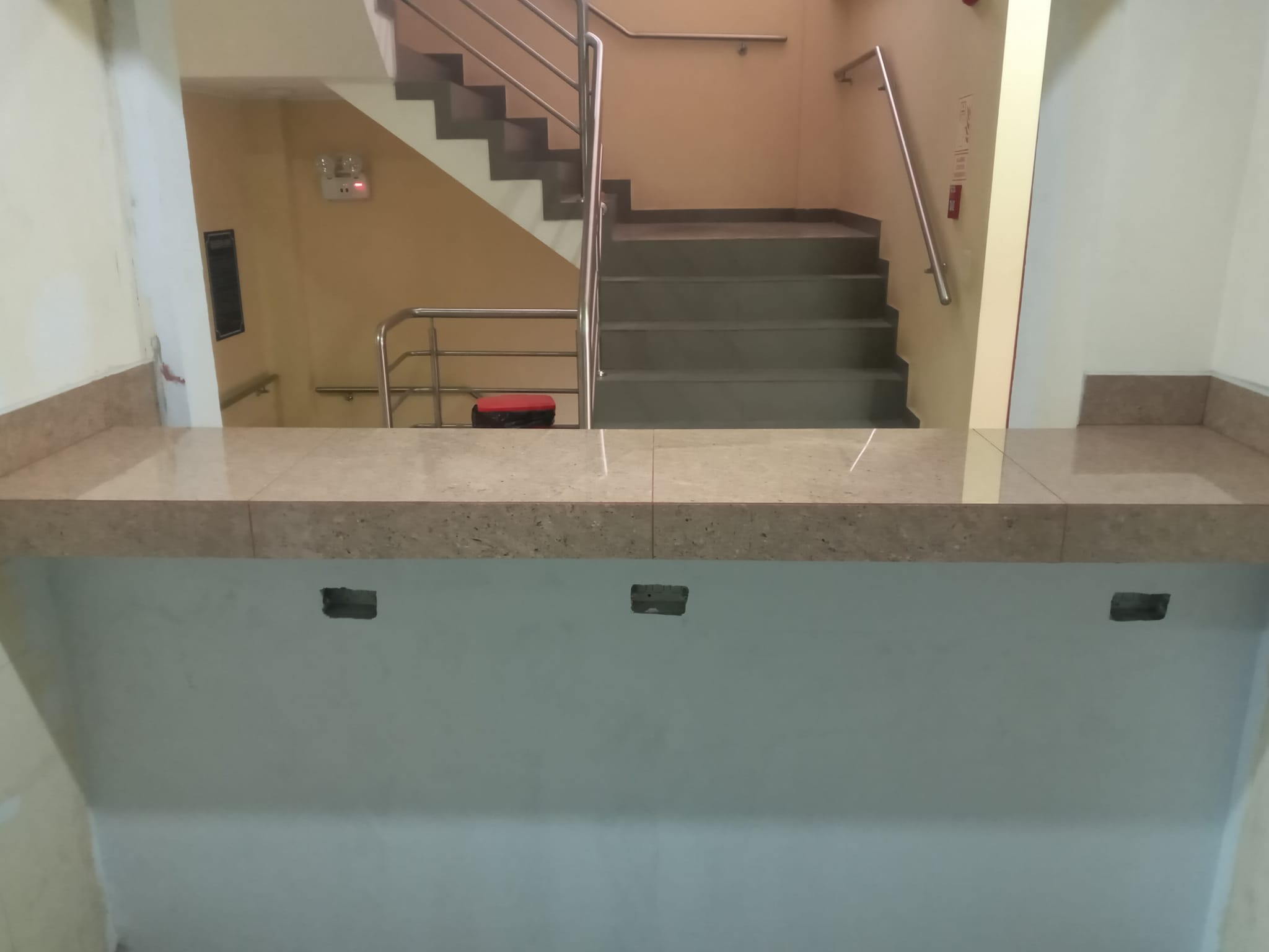 Post principal